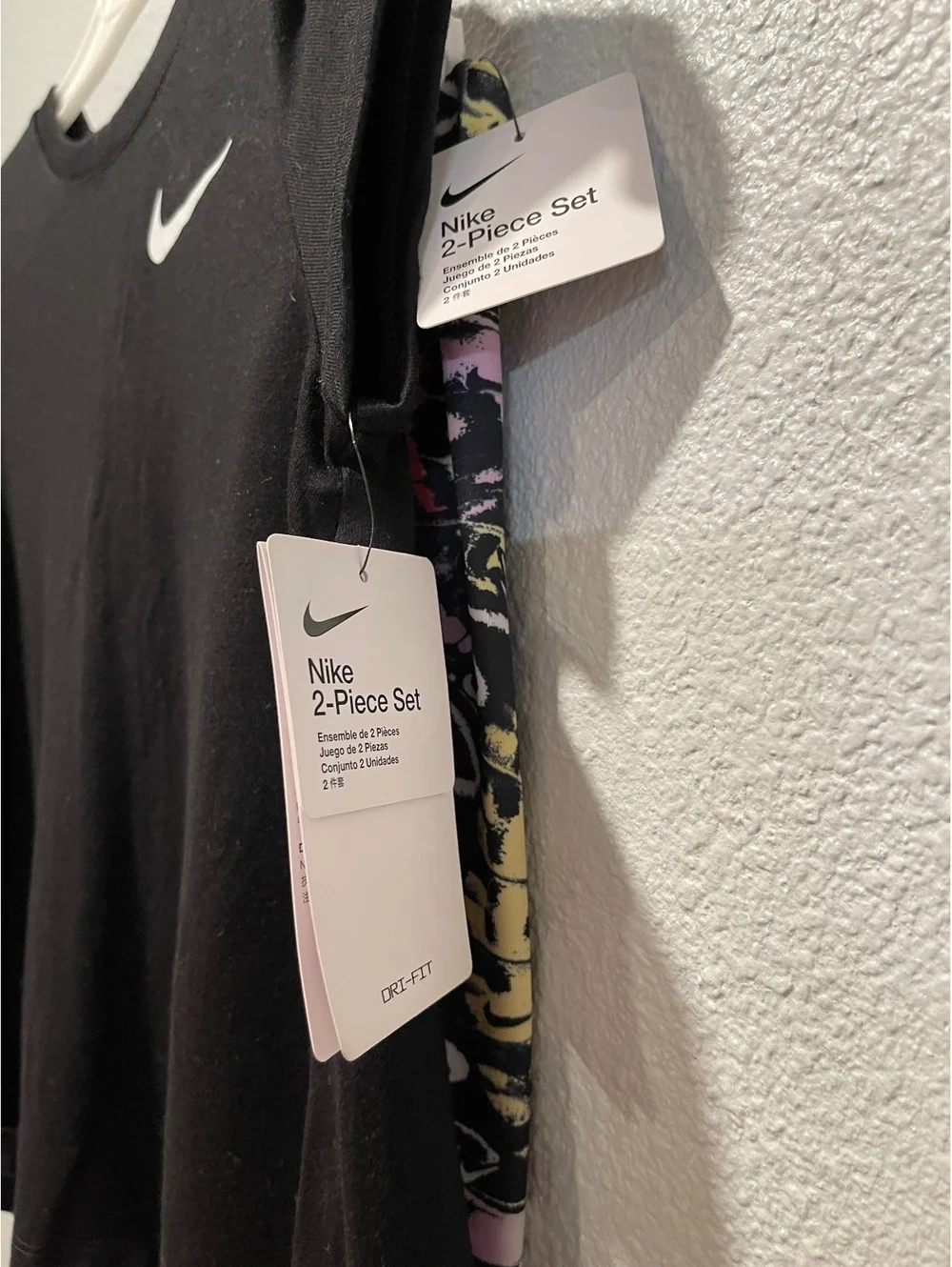 Nike Girls 2-Piece Activewear Set Size 6X